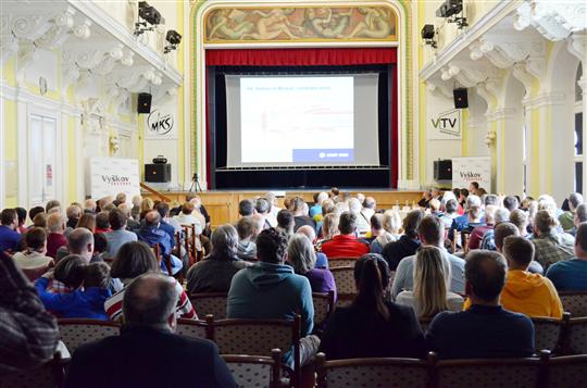 Šance pro Vyškov. Lidé debatovali o modernizaci železniční trati