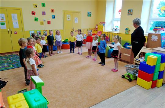 Místa ve školkách jsou. Dostalo se na všechny tříleté děti