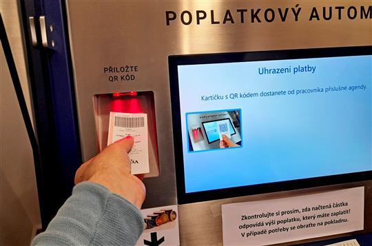 Rozšíření služeb: za odpad i za psa lze zaplatit v automatu