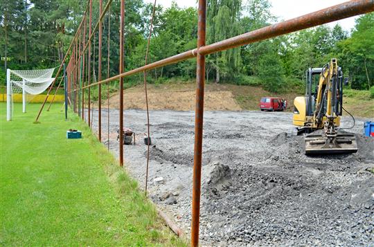 Místo písku moderní povrch: Opatovičtí dostanou na podzim nové hřiště