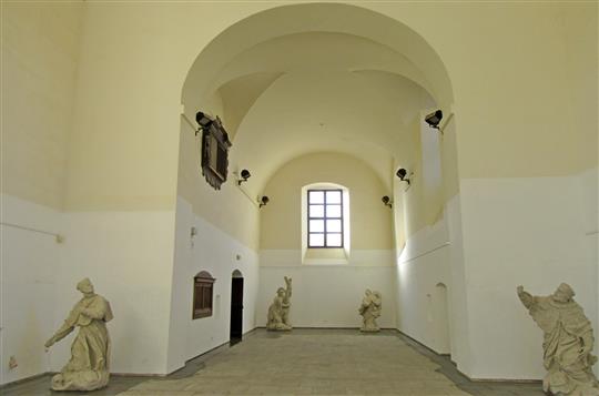 Úcta k historii. Hřbitovní kostel na podzim prošel obnovou omítek