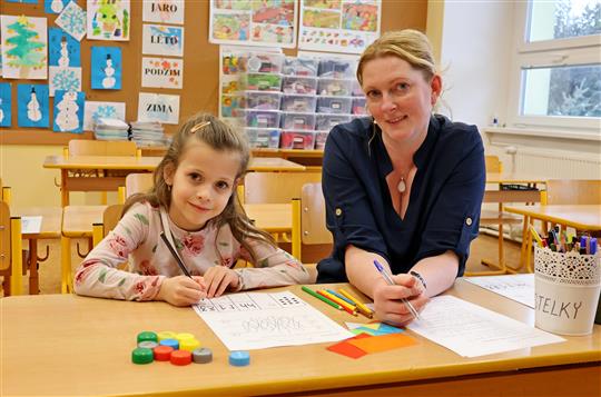 Dřívější zápis, změny u odkladů. Školy v září otevřou 16 prvních tříd