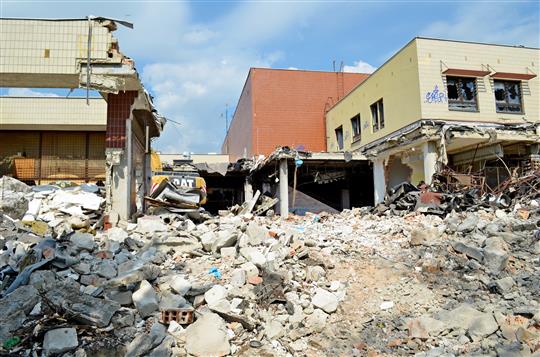 Posádkový dům: demolice pokračuje, domov má nabídnout až 200 lůžek